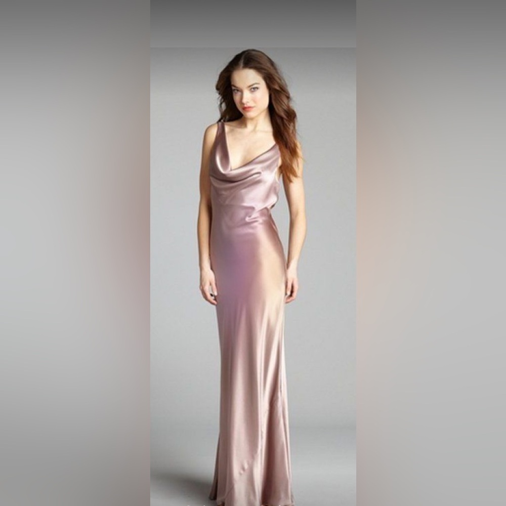 ABS Allen Schwartz Satin long gown w/ low swoop back NWT
Size 4
Dusty rose pink